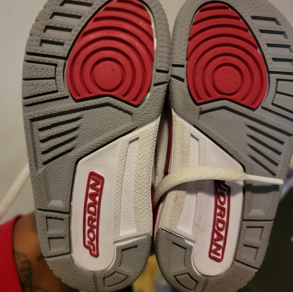 Jordan retro sneakers - Picture 3 of 7